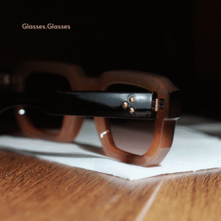 Quantum Vintage Square Sunglasses Women Men Fashion Glasses.Glasses